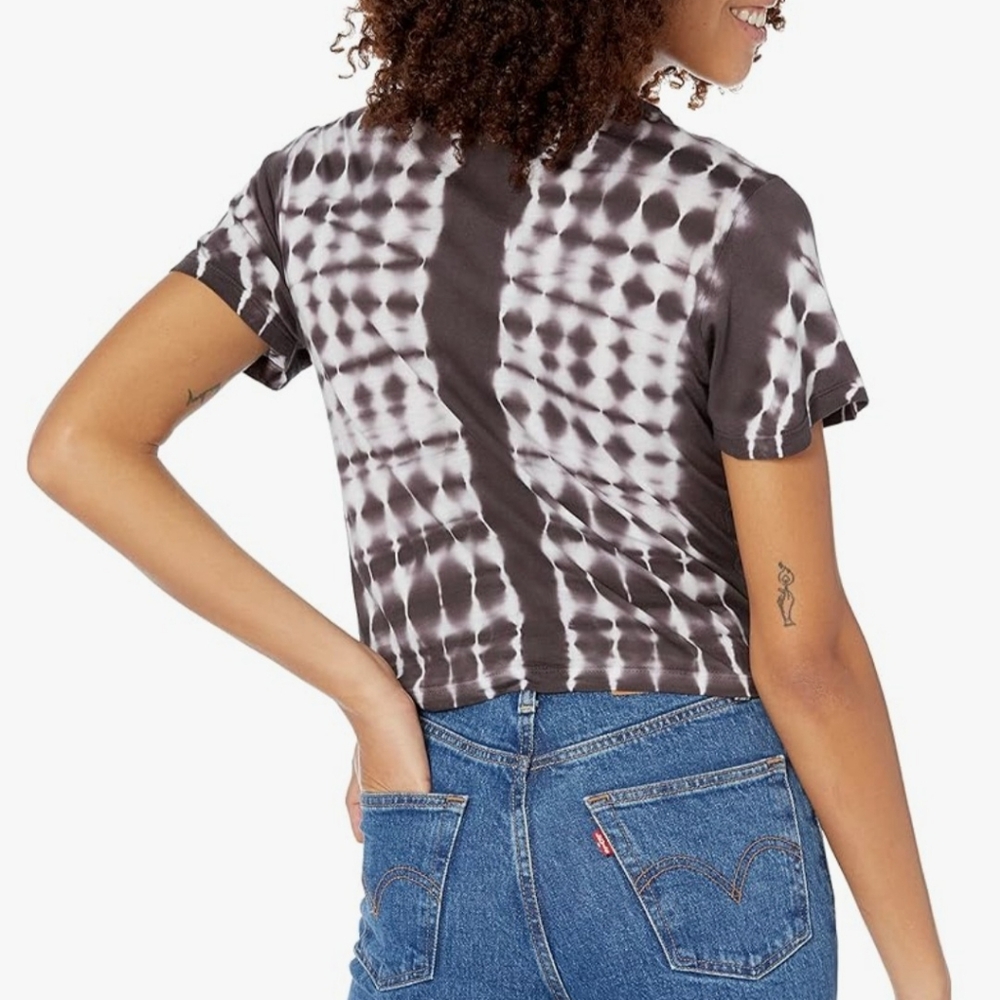 Monrow Tie Dye Drawstring Cropped Tee size in Vintage black/white - Picture 2 of 8